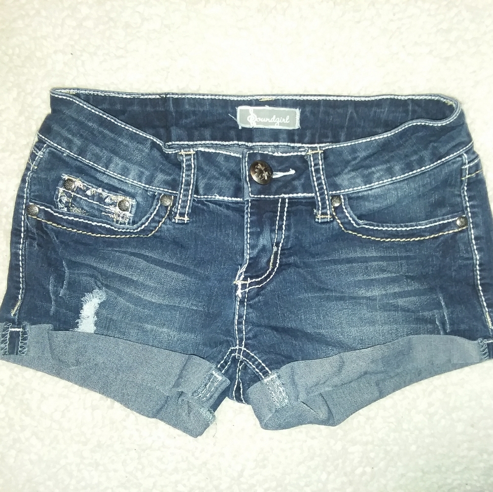 Soundgirl shorts